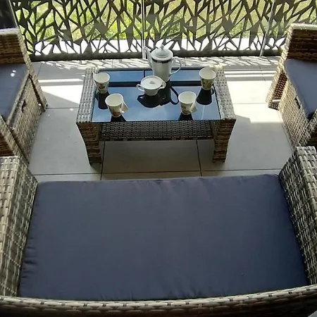 Au 237, Le Nyong-et-sanaga Apartmán